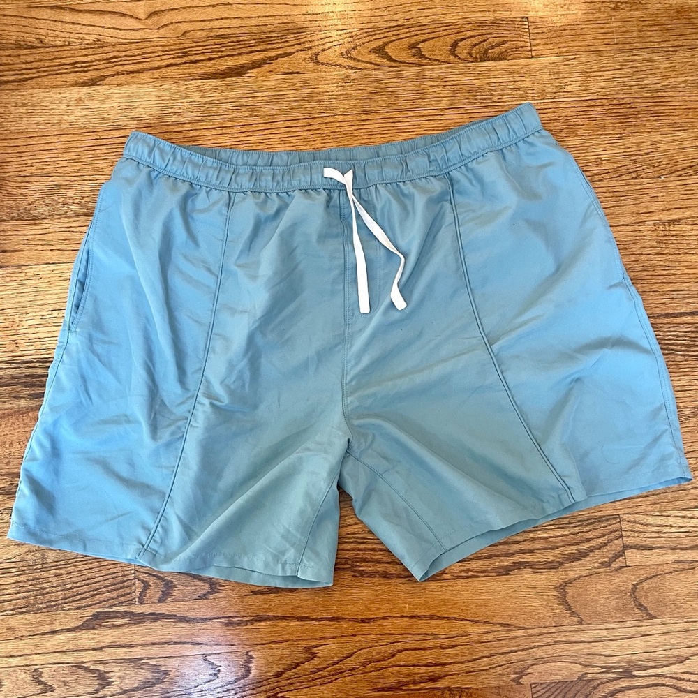 ASOS Men’s Blue Swim Trunks - Picture 4 of 8